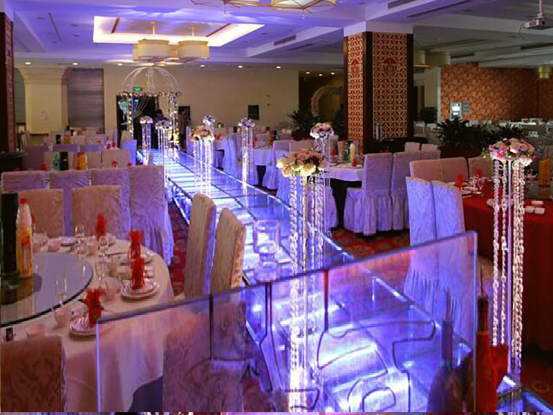 wedding stage rental