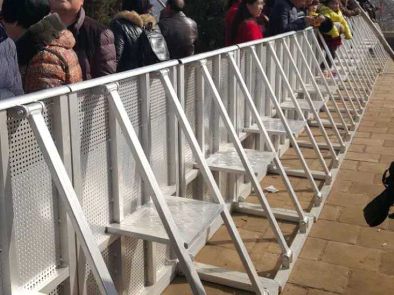 crowd control barrier hire near me