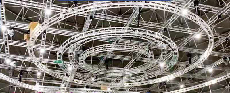 round stage truss light