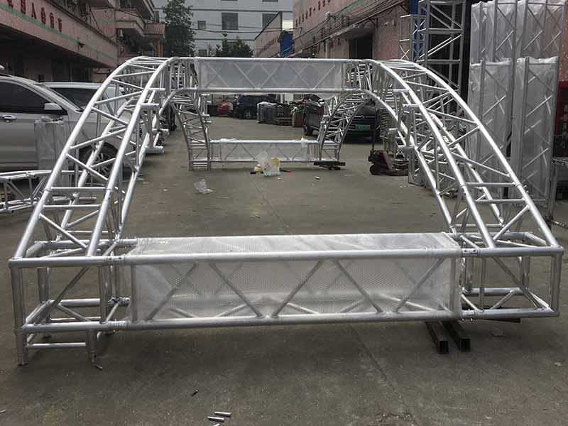 arch type truss