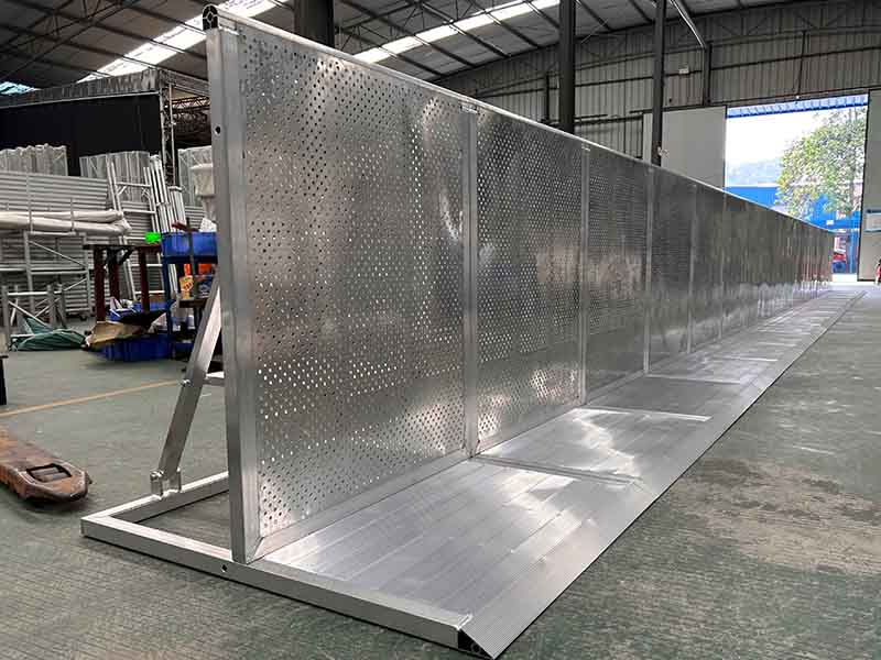 General Aluminum Crowd Control Mojo Barriers For Sale