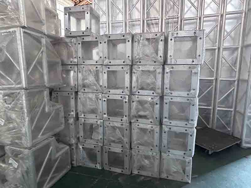 6 way flat truss corner in stock 