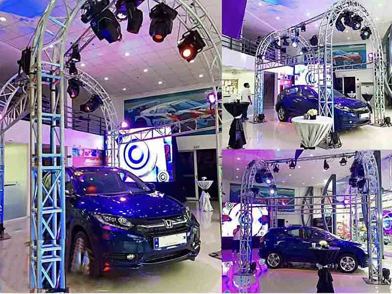 arc truss for car display