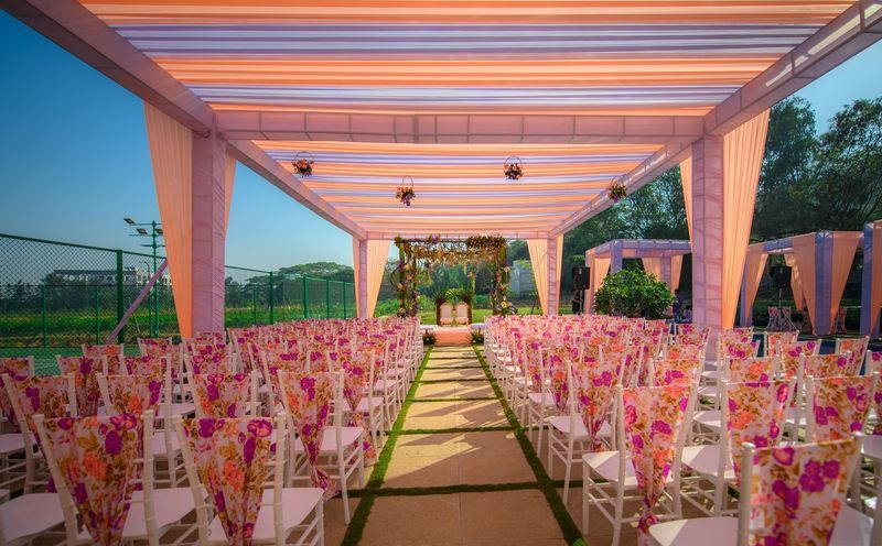 Truss stage for weddings