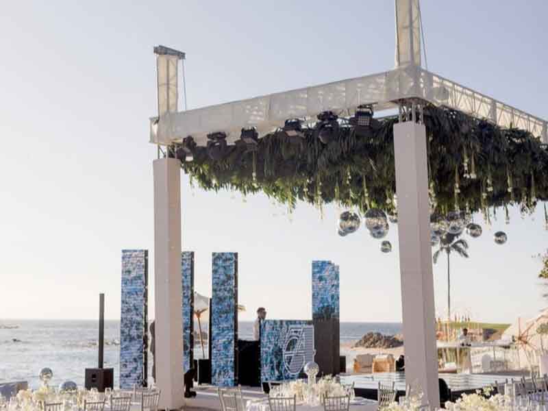 Heavy duty aluminum wedding stage truss