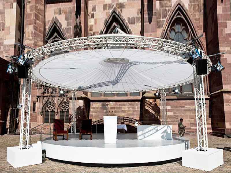Custom circular truss for events Custom circular truss for events