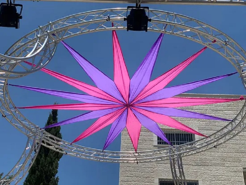 custom circular truss for wedding