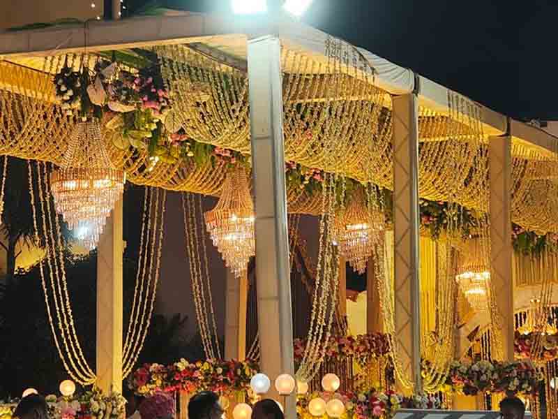 Golden Truss Wedding Stage: Elevate Your Golden Anniversary Celebration