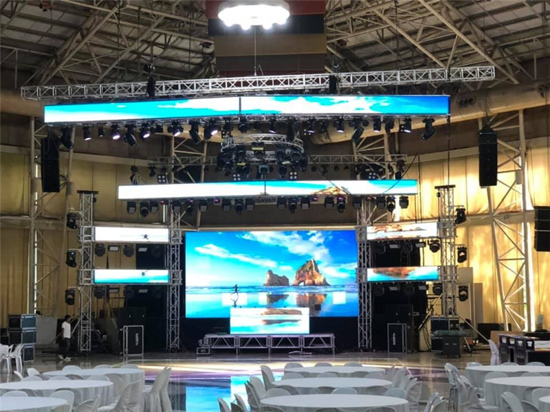 Truss for LED screen support Indoor LED video wall rigging